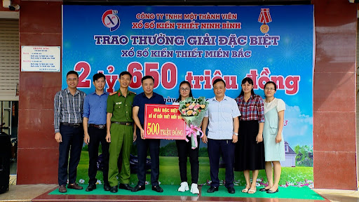 Vợ trúng số, chồng có được chia tiền không 1 Vợ trúng số, chồng có được chia tiền không 1